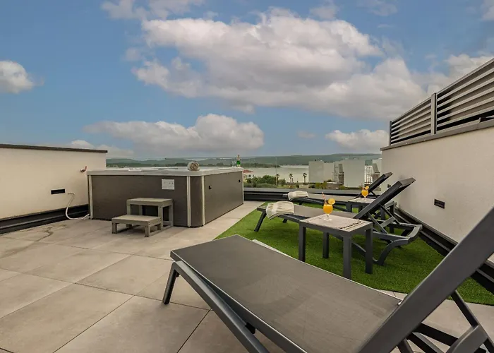 Blue Sky 2 Zadarvillas * Турань