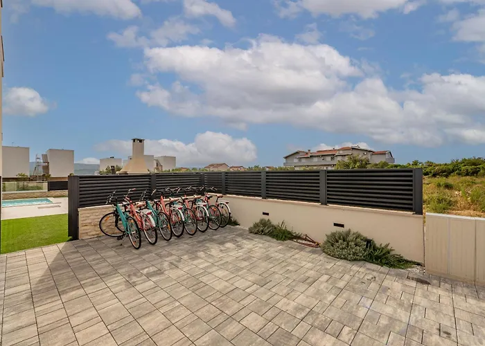 Blue Sky 2 Zadarvillas Вилла